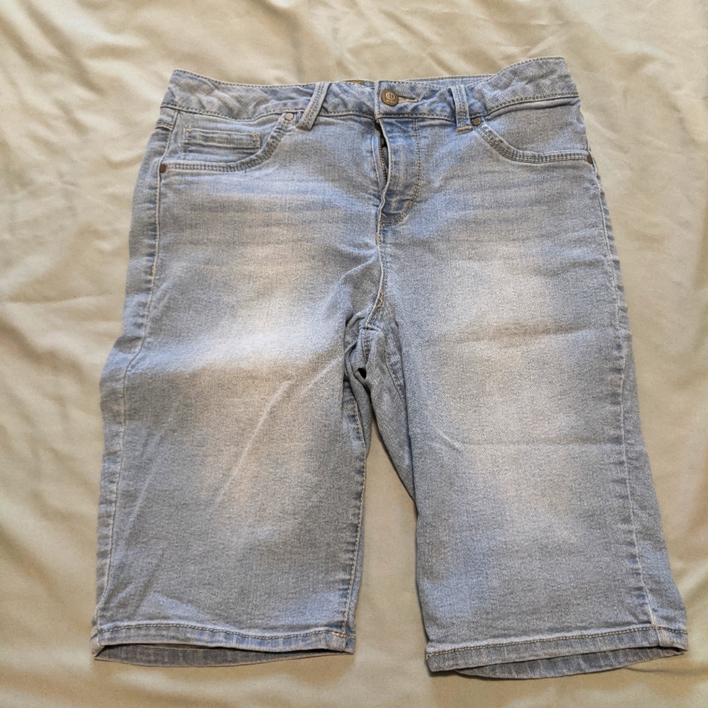 COPY - Stretchy Jean fabric shorts